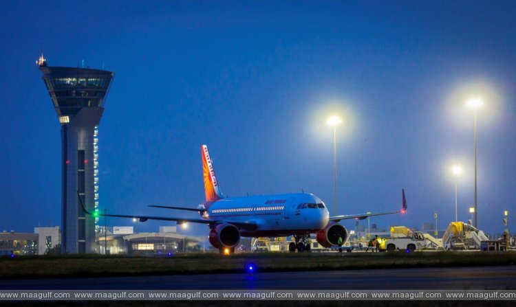 హైదరాబాద్ విమానాశ్రయంలో కోవిడ్ నిబంధనల అమలుతో సురక్షిత ప్రయాణం